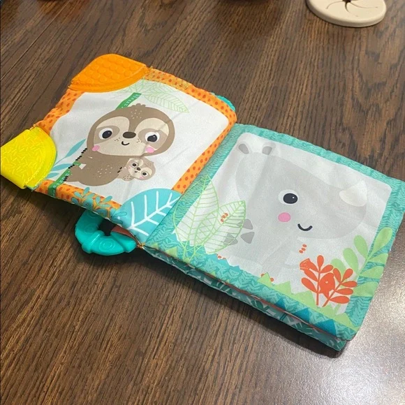 “5/$20” little baby bundle! - Picture 3 of 10